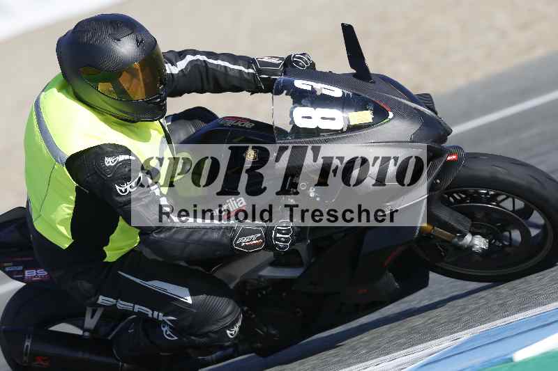 /Archiv-2025/02 28.-31.01.2025 Moto Center Thun Jerez/gruen-green/83